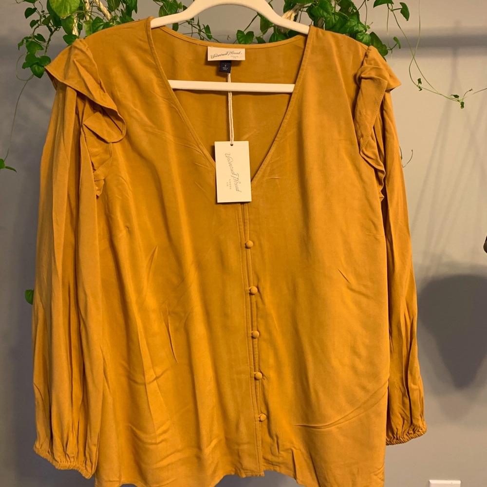 Women’s blouse